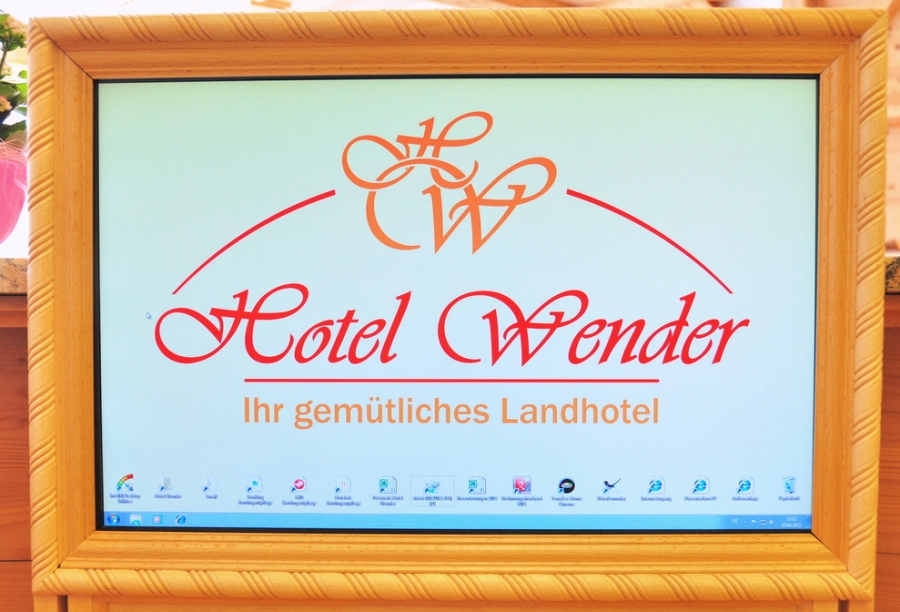 91_4 Hotel Wender